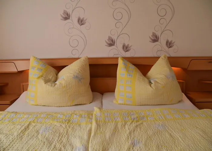 Zum Baeren Apartman Luebbinchen